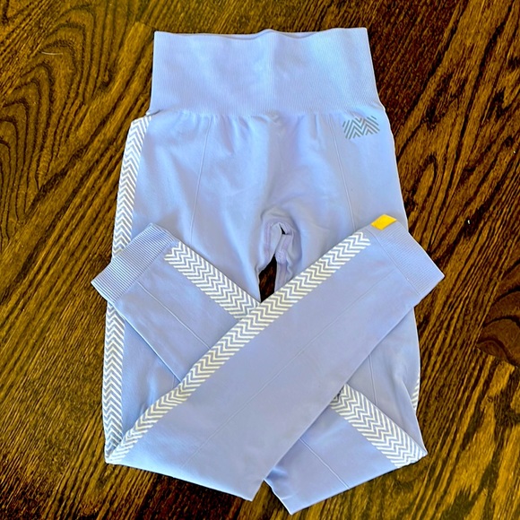 bandier Pants - Bandier Leggings